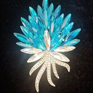 Gorgeous Blue & SIlver Brooch- Sparkles